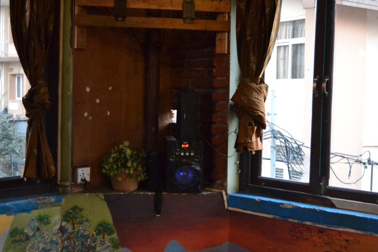 Fireflies Hostel Κατμαντού Εξωτερικό φωτογραφία