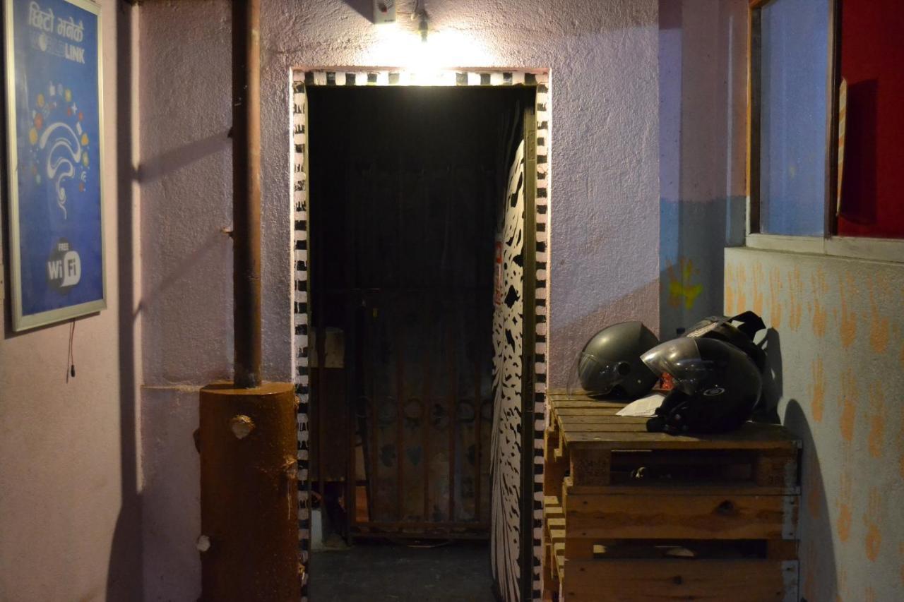 Fireflies Hostel Κατμαντού Εξωτερικό φωτογραφία