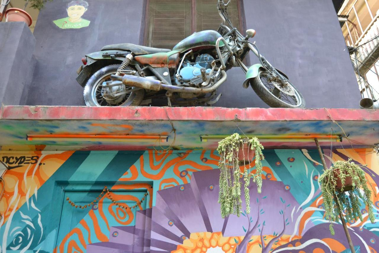 Fireflies Hostel Κατμαντού Εξωτερικό φωτογραφία